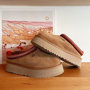 UGG Tazz Platform Slippers!